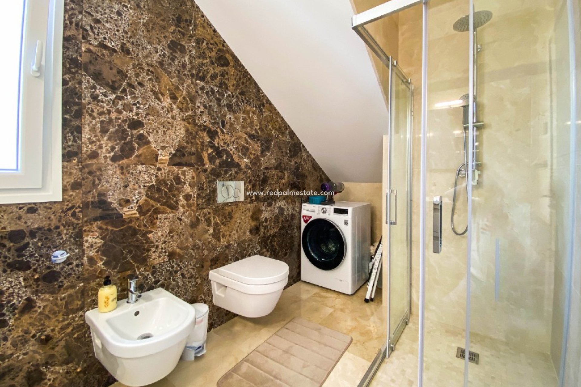 Resale - Villa -
Orihuela Costa - La Zenia