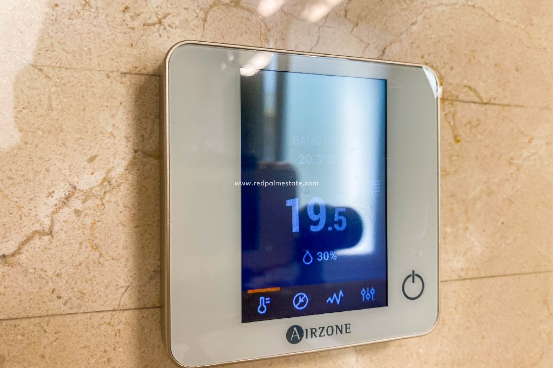 Resale - Villa -
Orihuela Costa - La Zenia