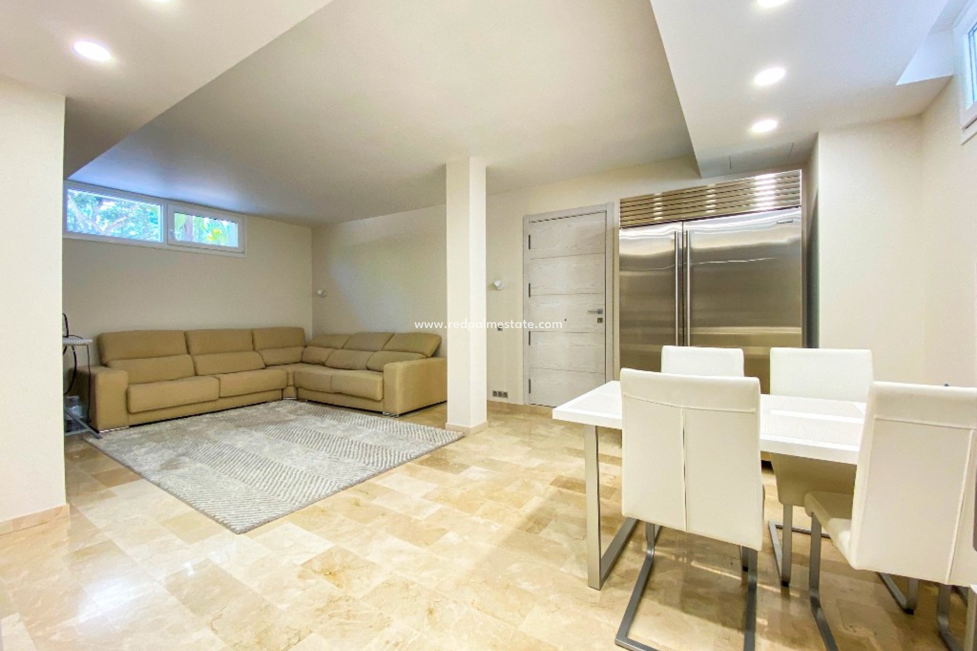 Resale - Villa -
Orihuela Costa - La Zenia