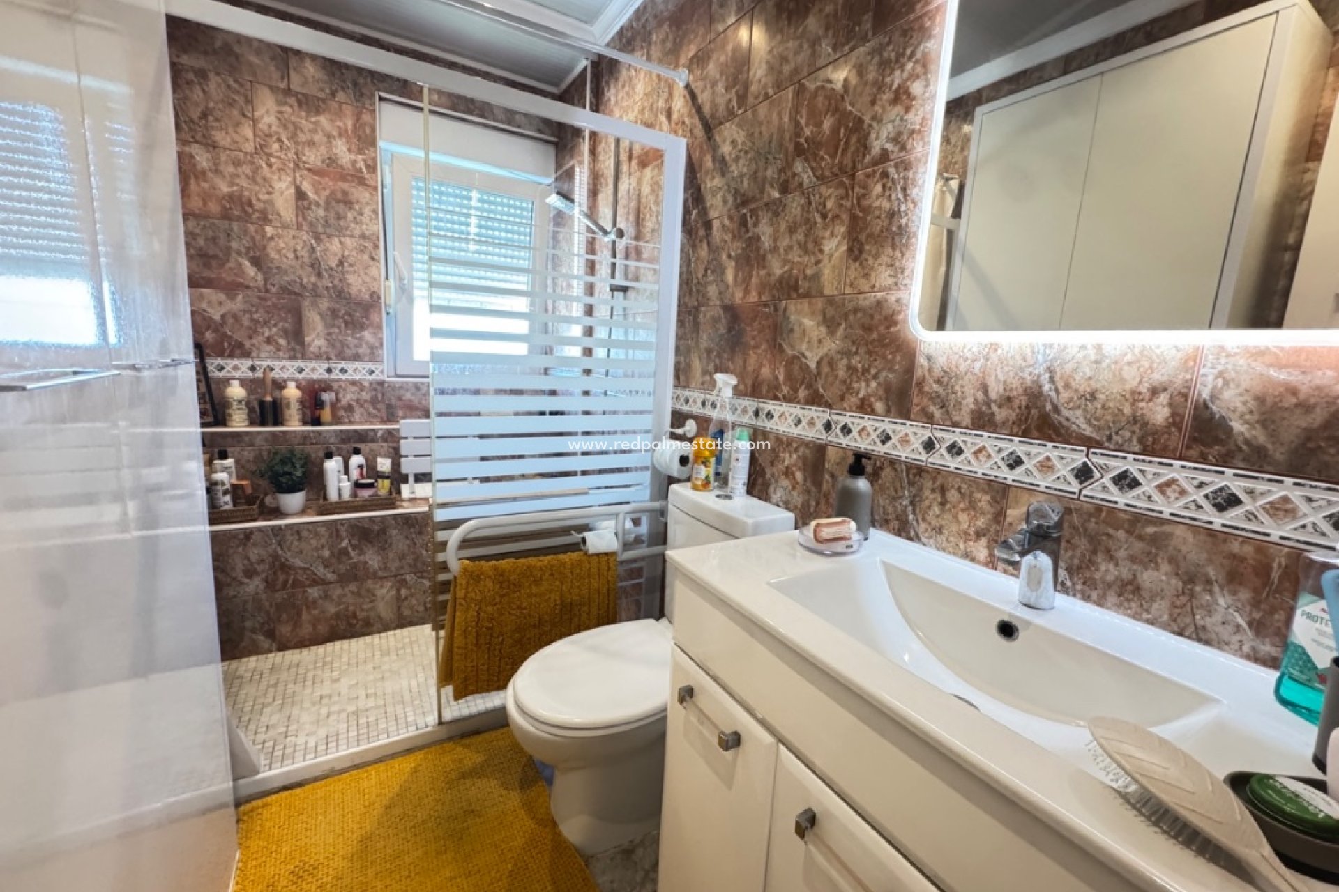 Resale - Villa -
Orihuela Costa - La Zenia