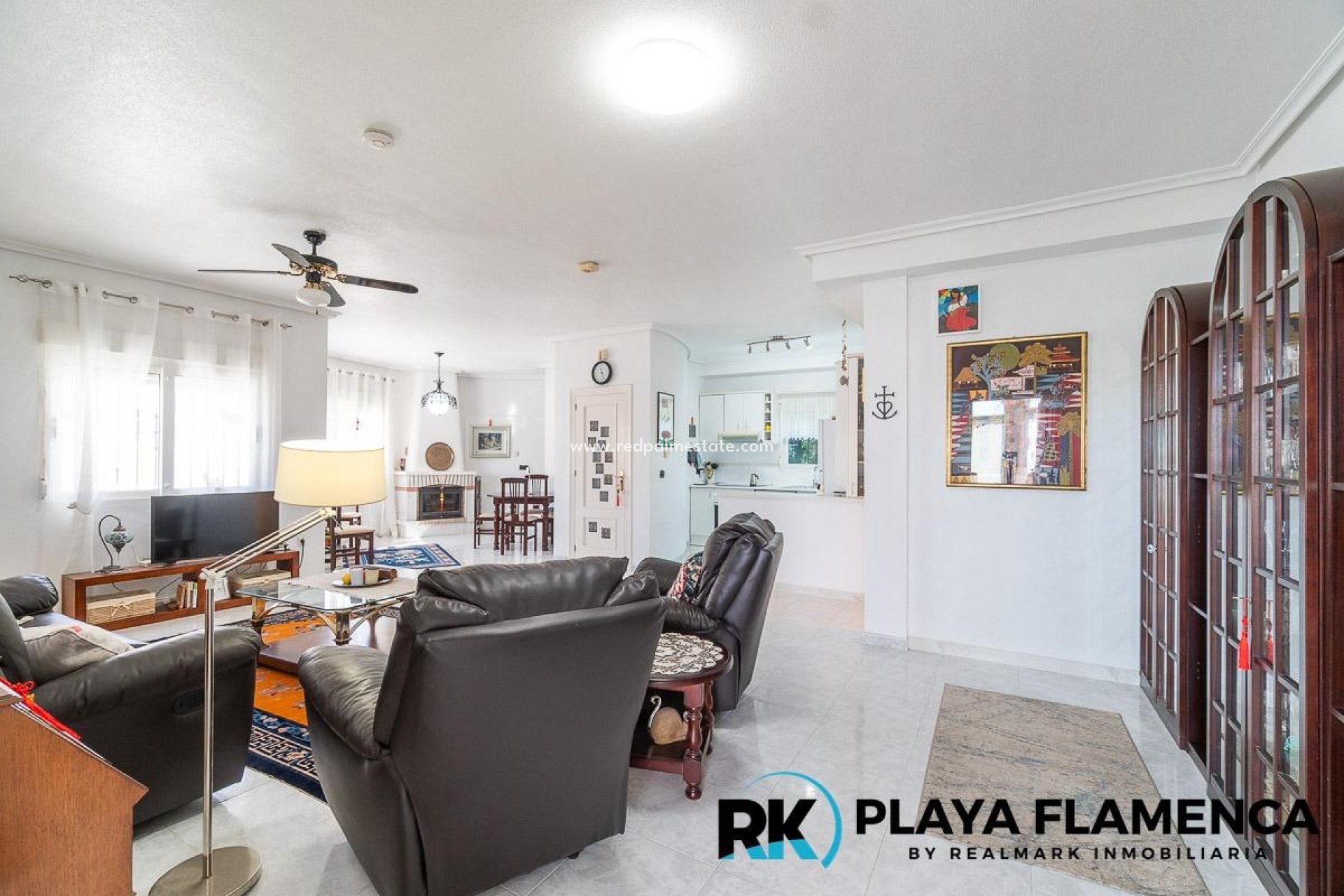 Resale - Villa -
Orihuela Costa - La Zenia