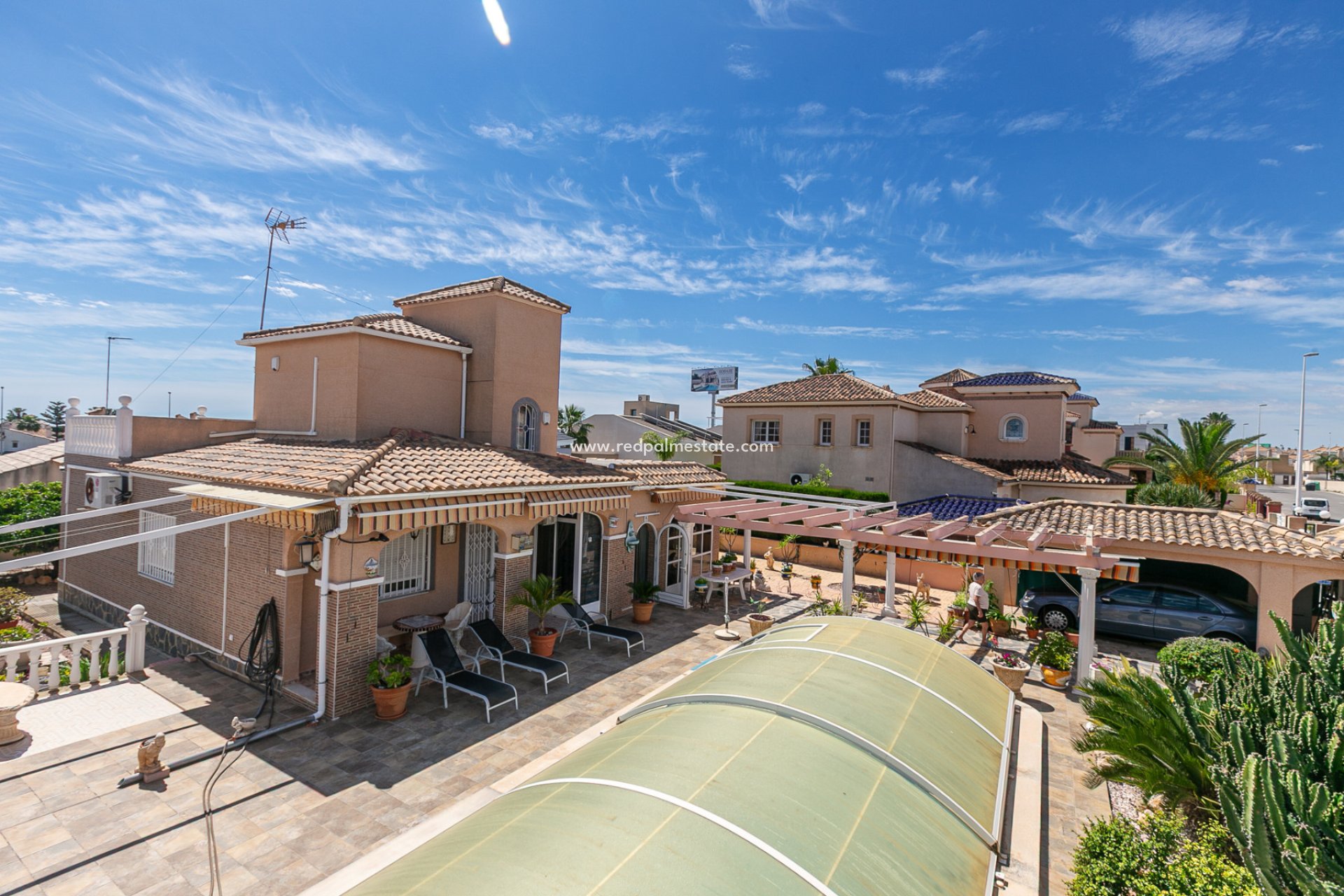 Resale - Villa -
Orihuela Costa - La Zenia