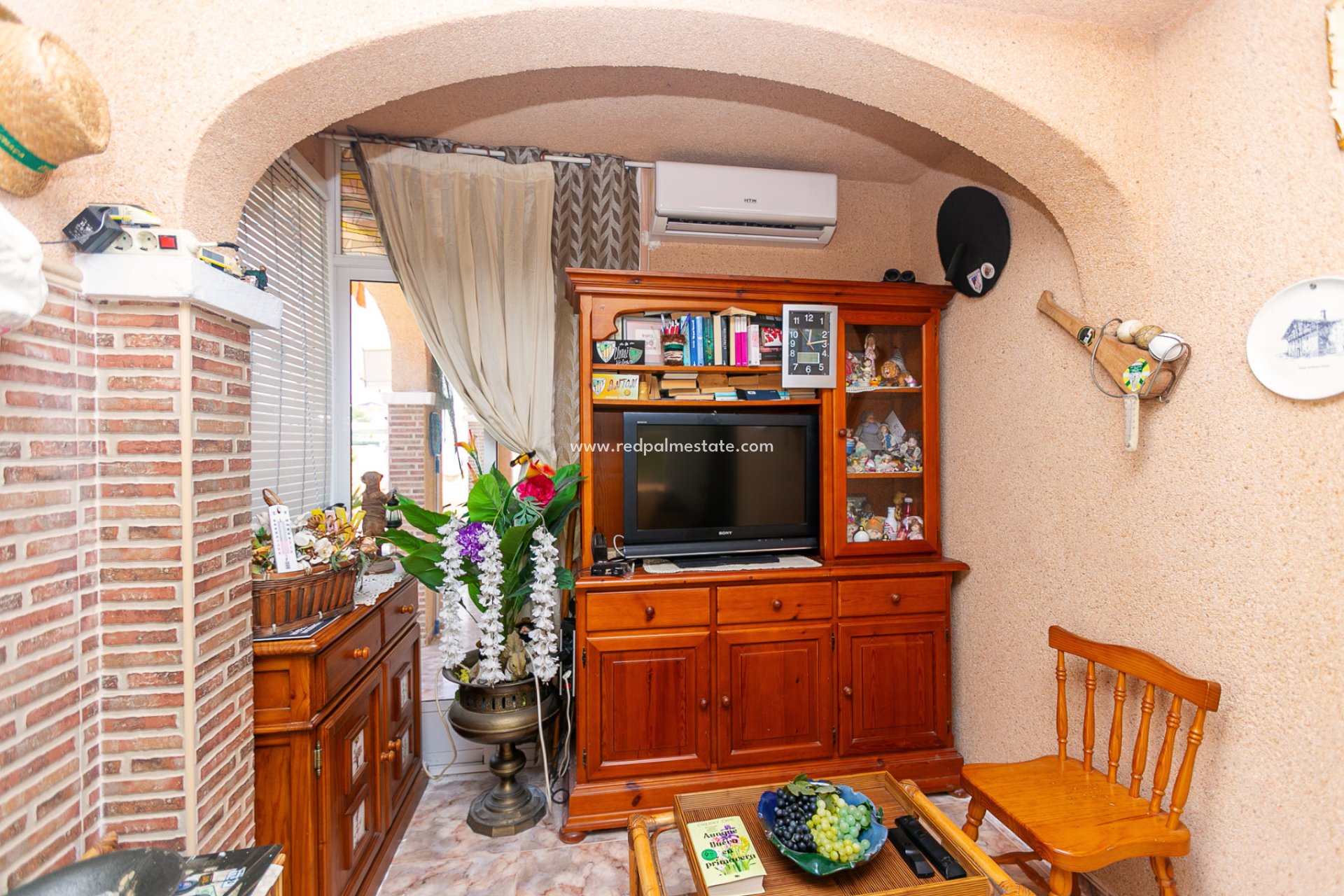 Resale - Villa -
Orihuela Costa - La Zenia