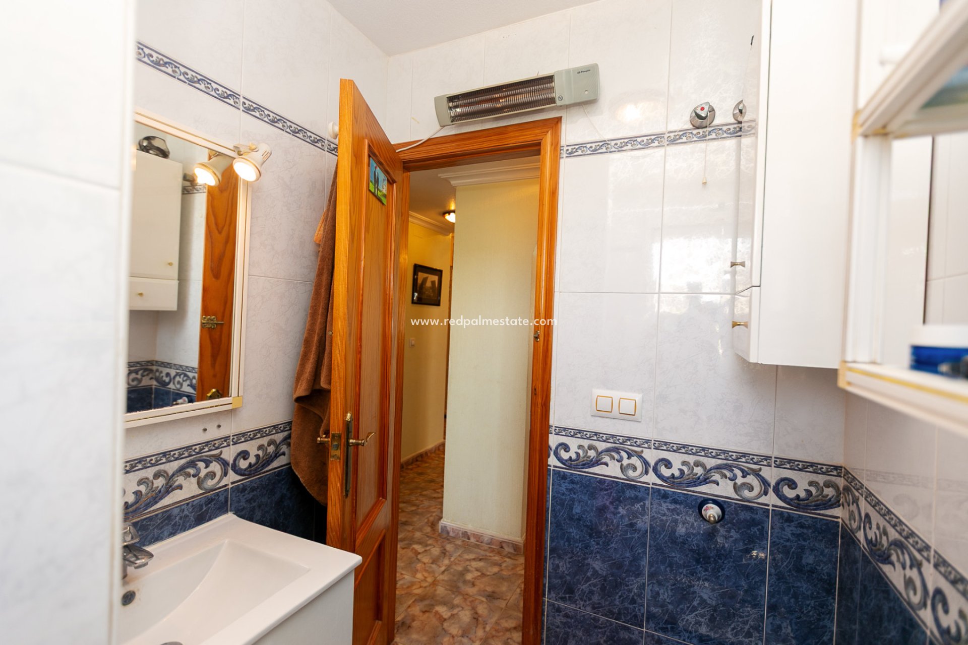 Resale - Villa -
Orihuela Costa - La Zenia