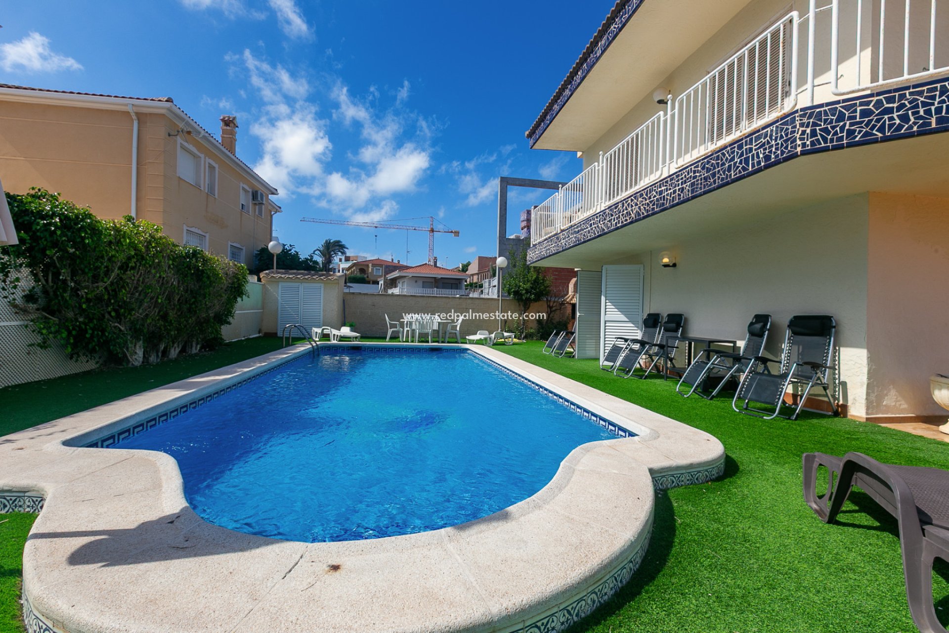 Resale - Villa -
Orihuela Costa - La Zenia