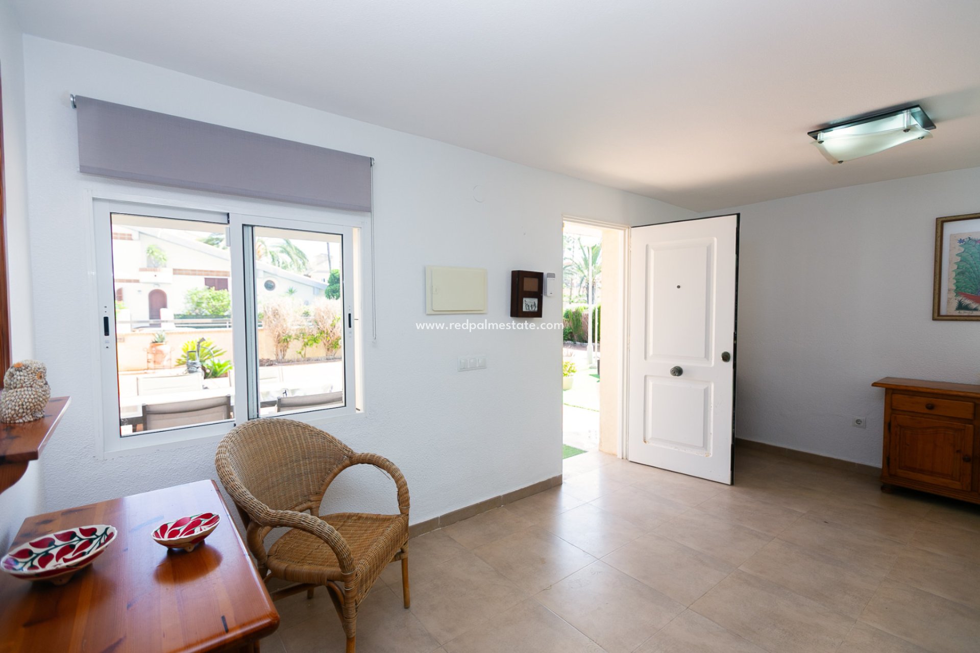 Resale - Villa -
Orihuela Costa - La Zenia