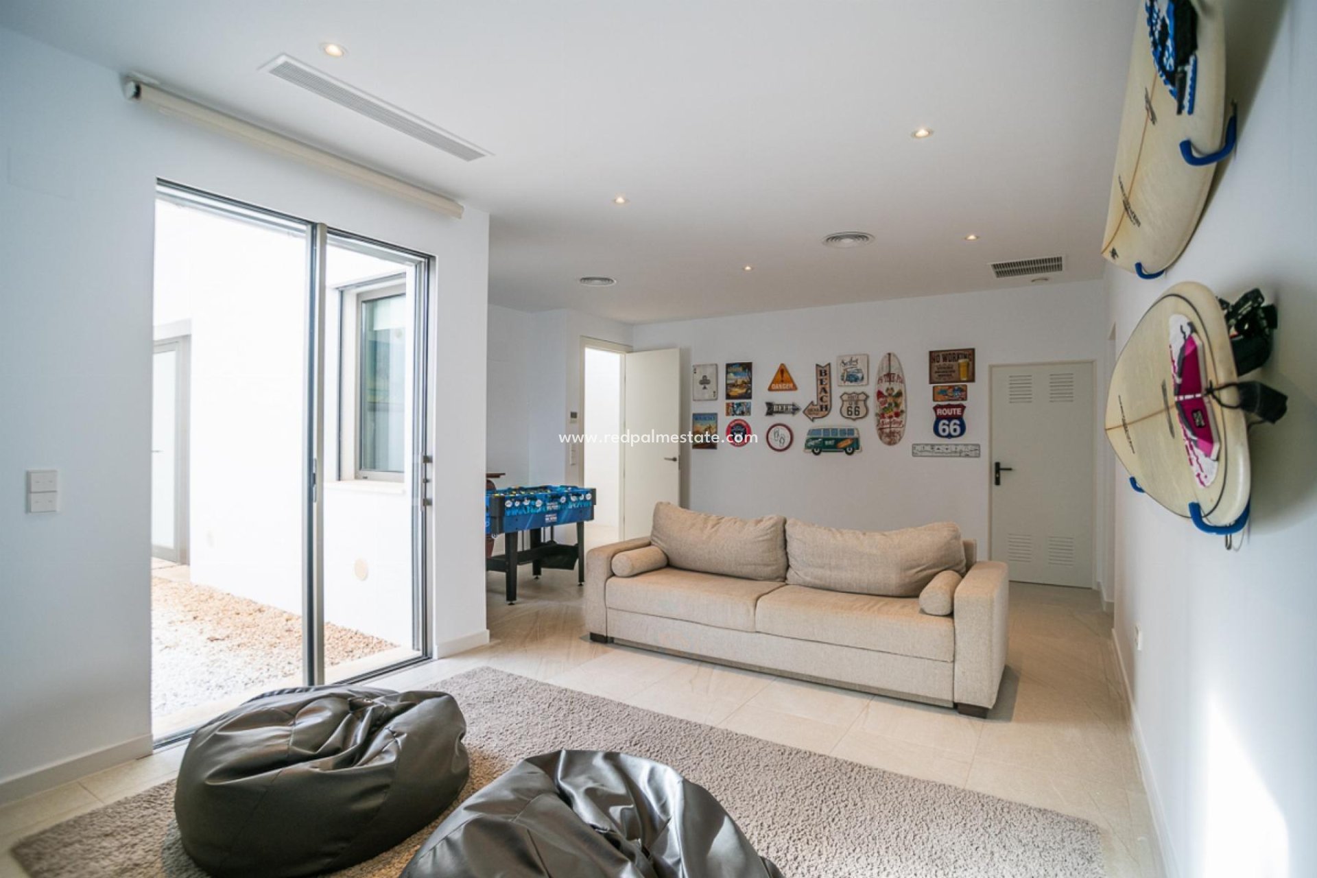 Resale - Villa -
Orihuela Costa - Las Colinas Golf