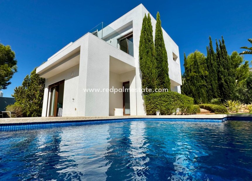 Resale - Villa -
Orihuela Costa - Las Colinas Golf