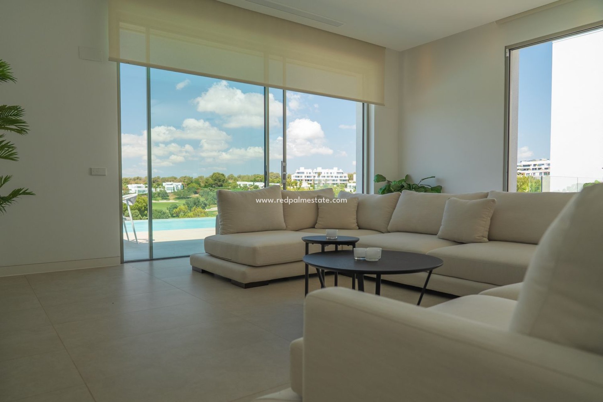 Resale - Villa -
Orihuela Costa - Las Colinas Golf