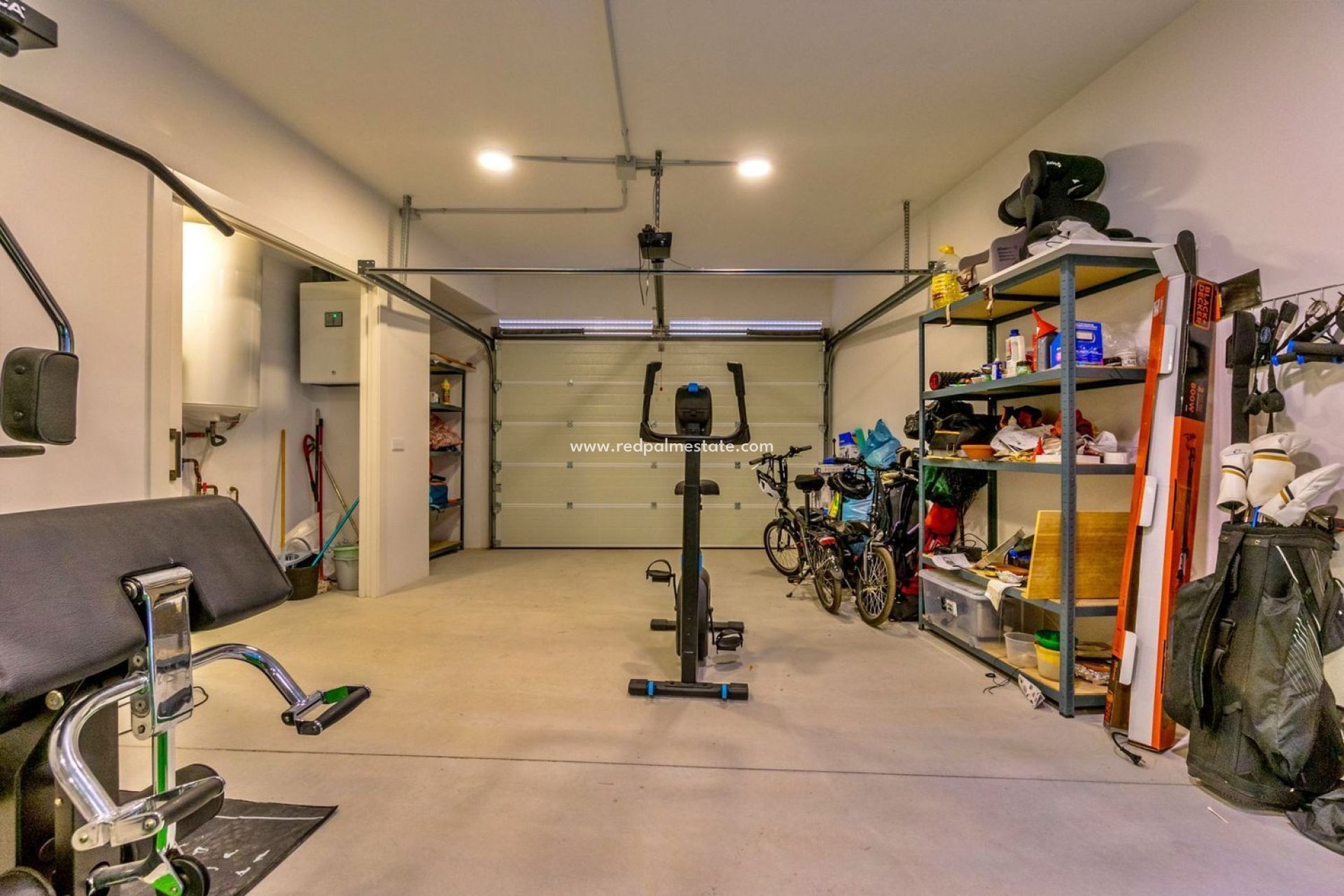 Resale - Villa -
Orihuela Costa - Las Colinas Golf