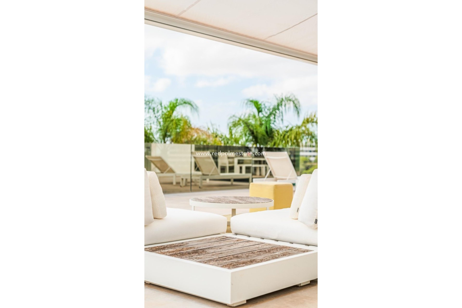 Resale - Villa -
Orihuela Costa - Las Colinas Golf