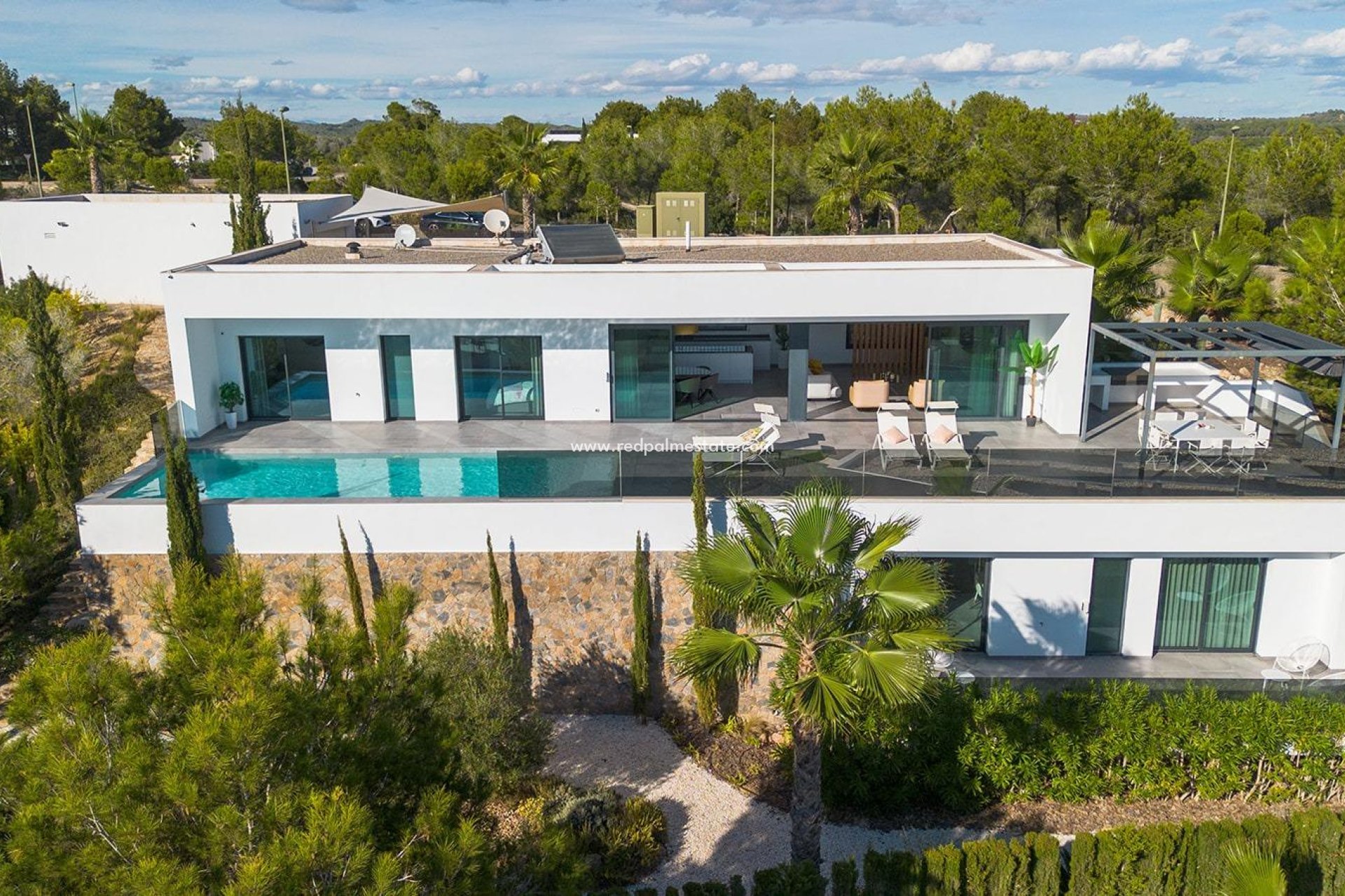 Resale - Villa -
Orihuela Costa - Las Colinas Golf