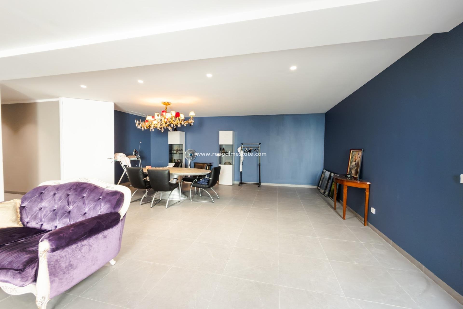 Resale - Villa -
Orihuela Costa - Las Colinas Golf