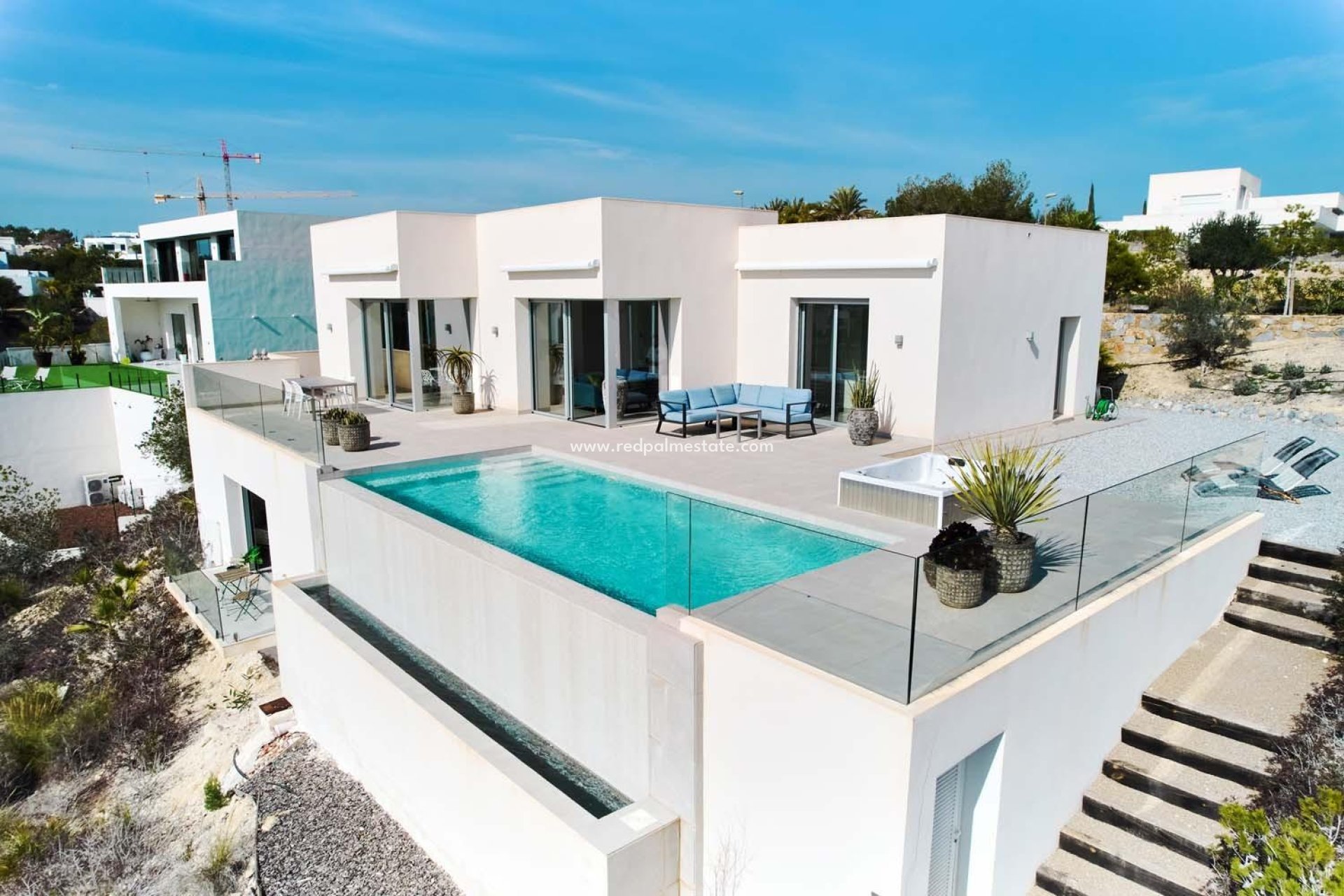 Resale - Villa -
Orihuela Costa - Las Colinas Golf