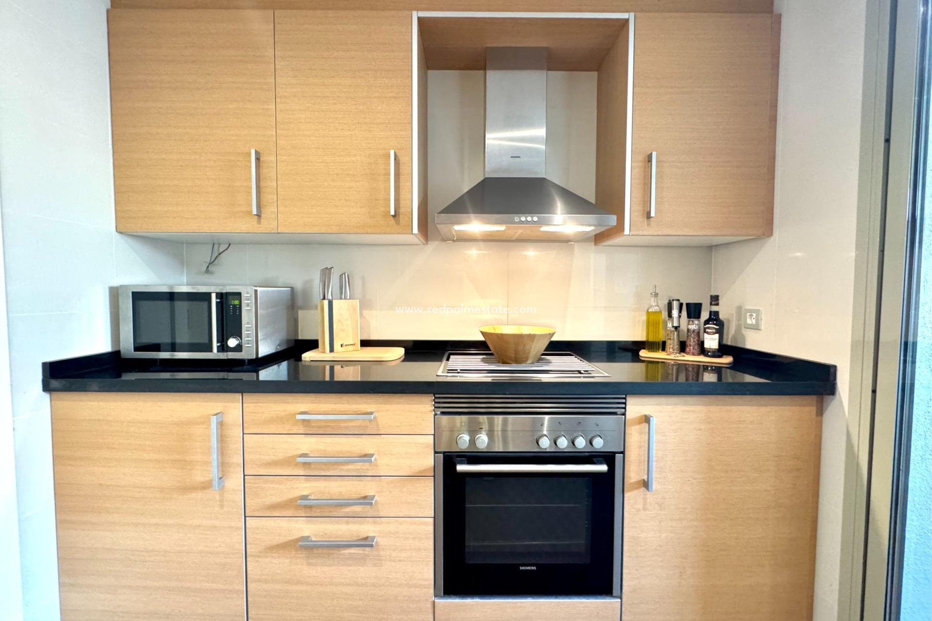 Resale - Villa -
Orihuela Costa - Las Colinas Golf