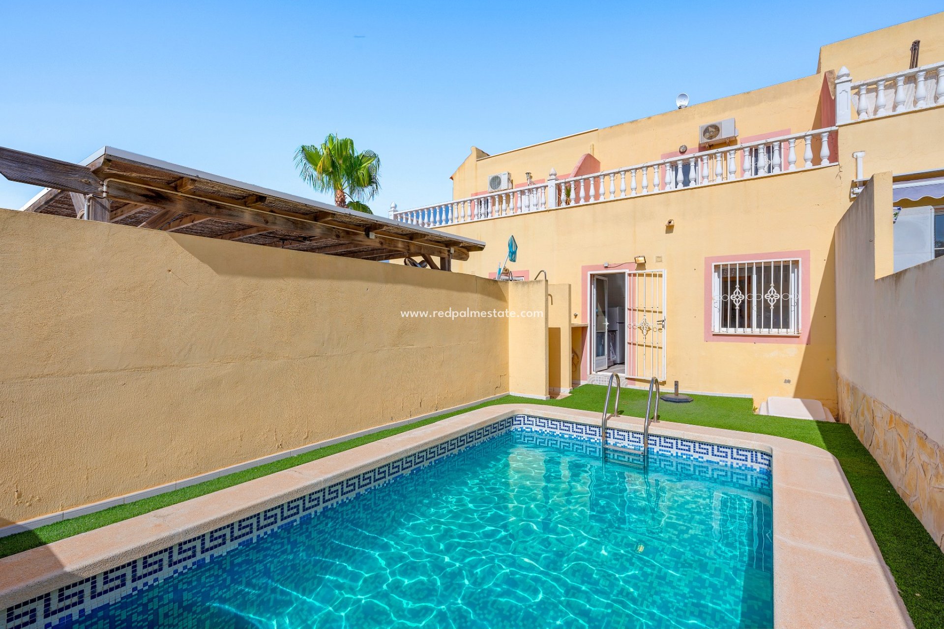 Resale - Villa -
Orihuela Costa - Las Filipinas