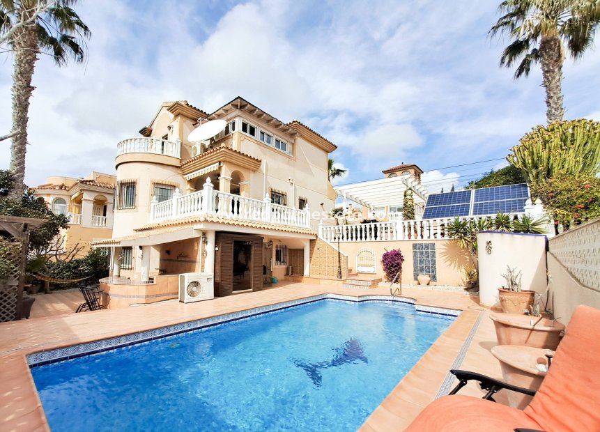 Resale - Villa -
Orihuela Costa - Las Filipinas