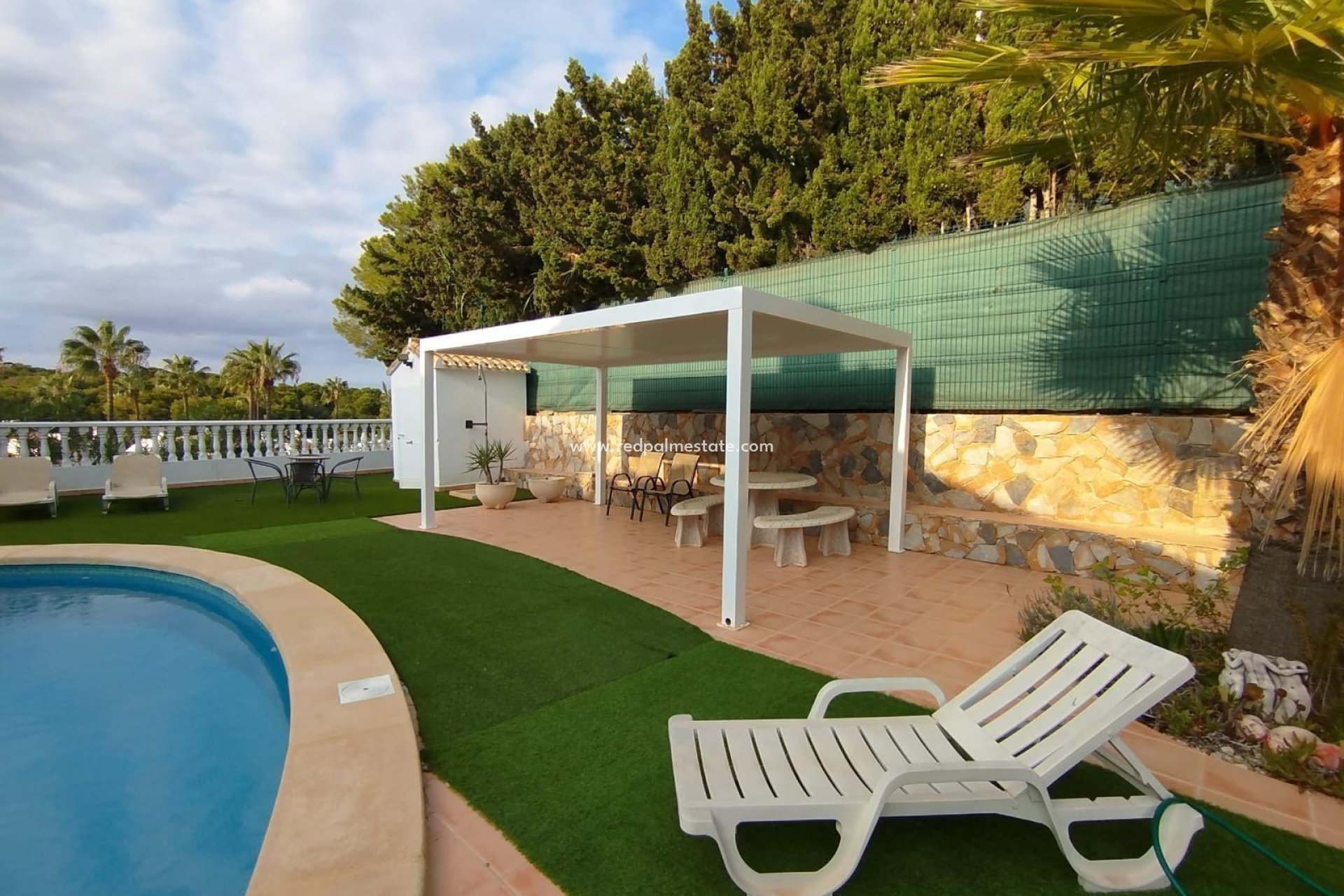 Resale - Villa -
Orihuela Costa - Las Filipinas