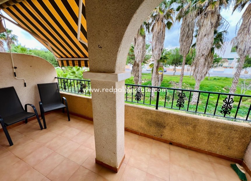 Resale - Villa -
Orihuela Costa - Las Filipinas