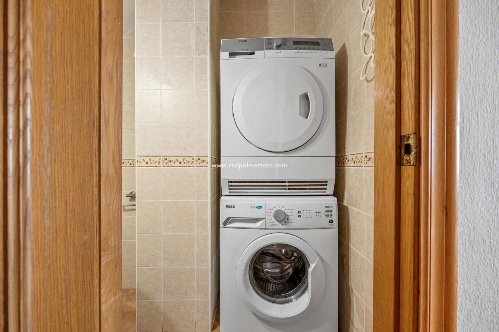 Resale - Villa -
Orihuela Costa - Las Filipinas