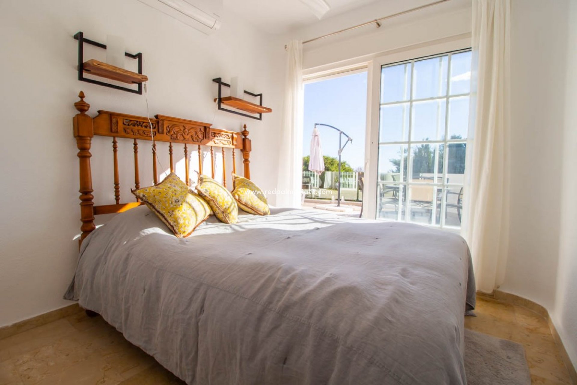 Resale - Villa -
Orihuela Costa - Las Ramblas Golf Resort