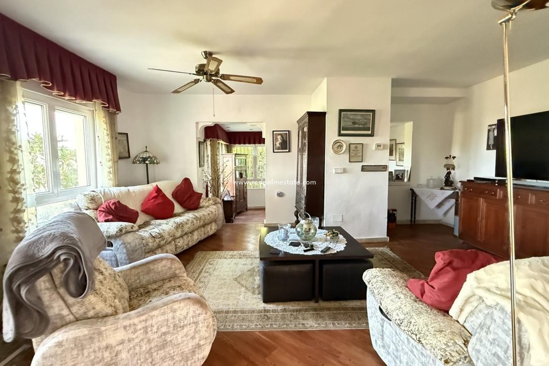 Resale - Villa -
Orihuela Costa - Las Ramblas Golf