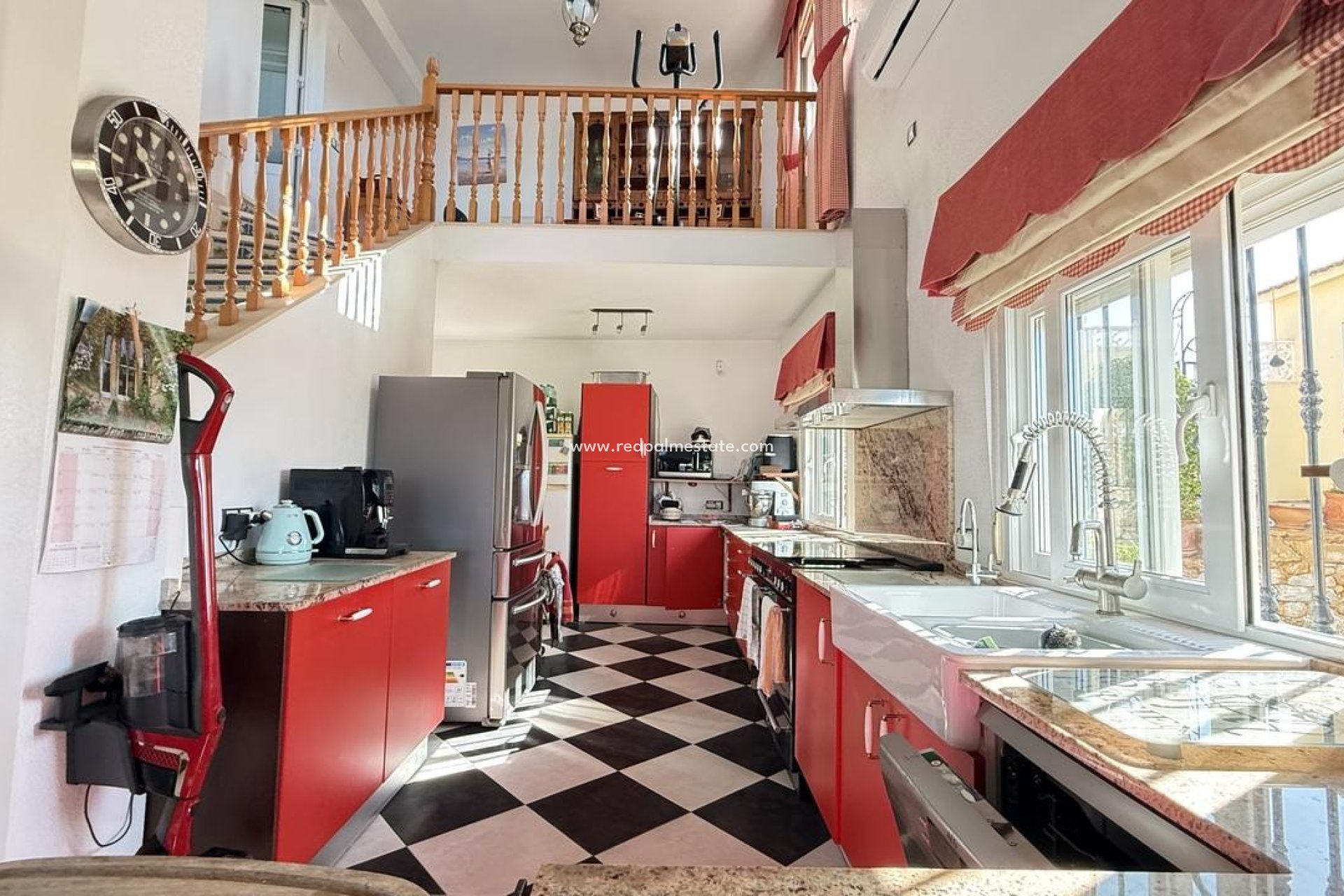 Resale - Villa -
Orihuela Costa - Las Ramblas Golf