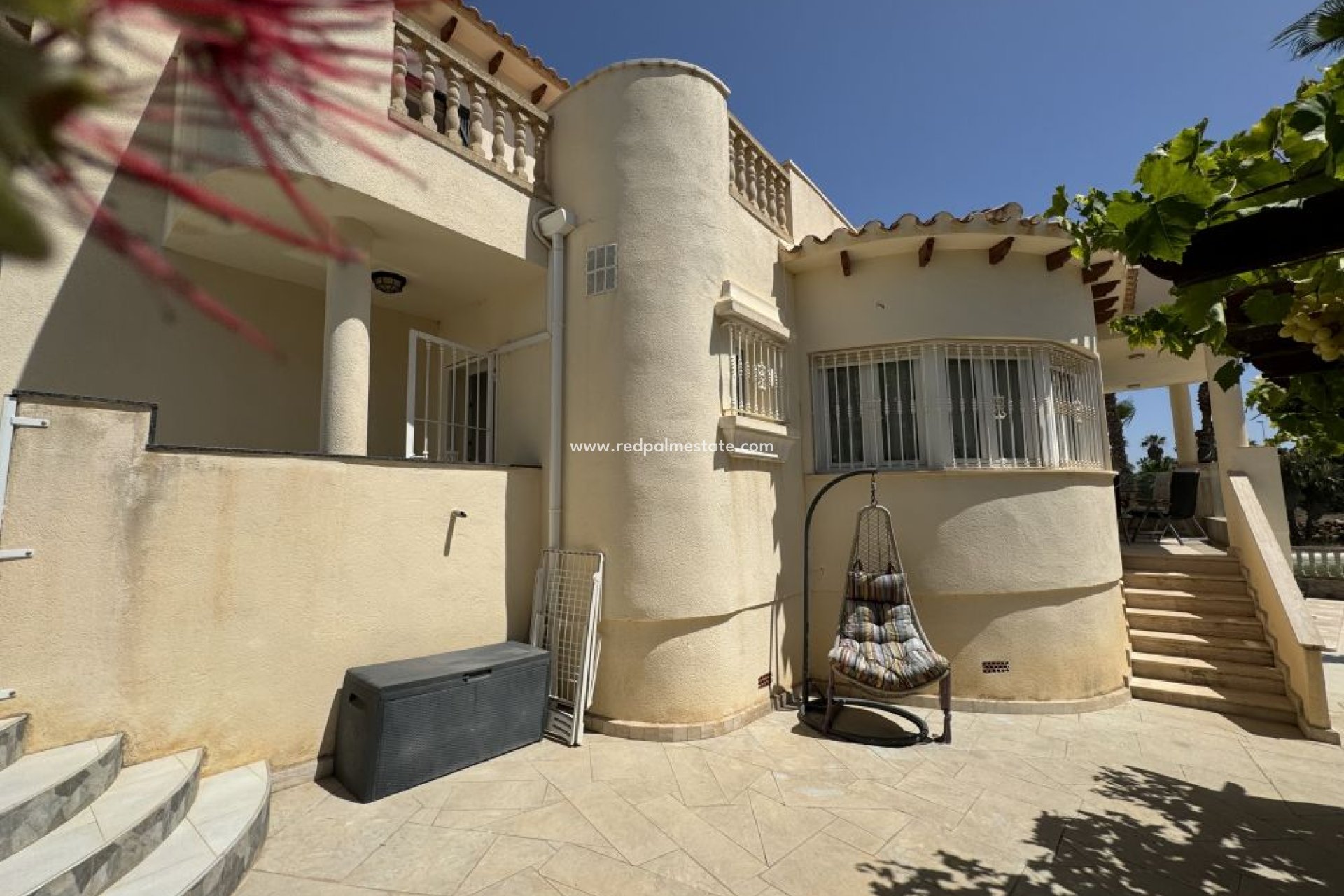 Resale - Villa -
Orihuela Costa - Las Ramblas Golf