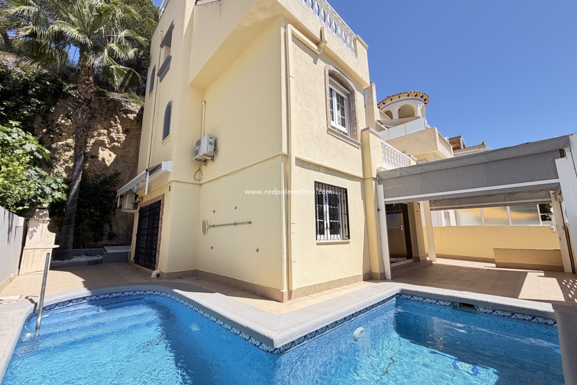Resale - Villa -
Orihuela Costa - Las Ramblas Golf