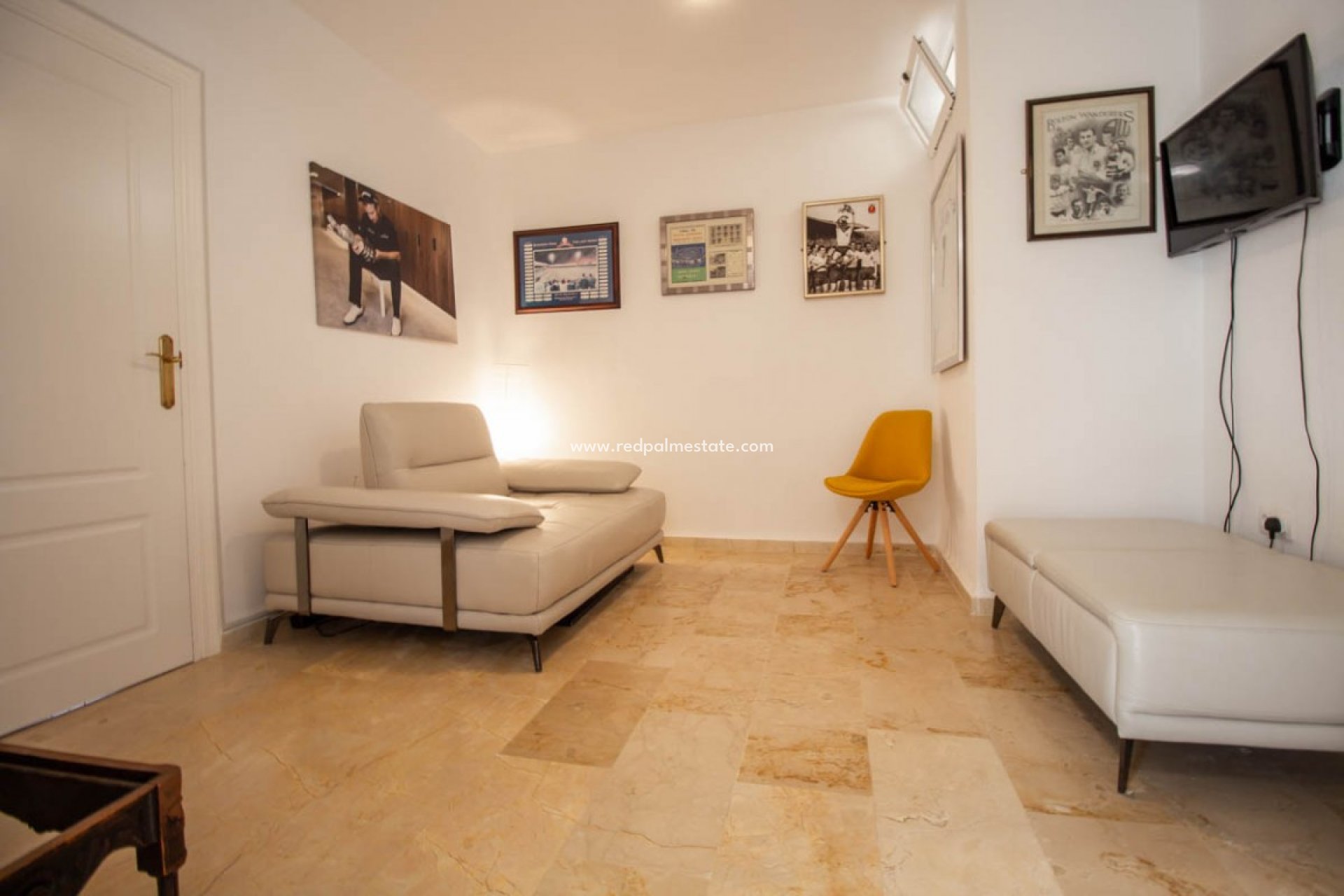 Resale - Villa -
Orihuela Costa - Las Ramblas