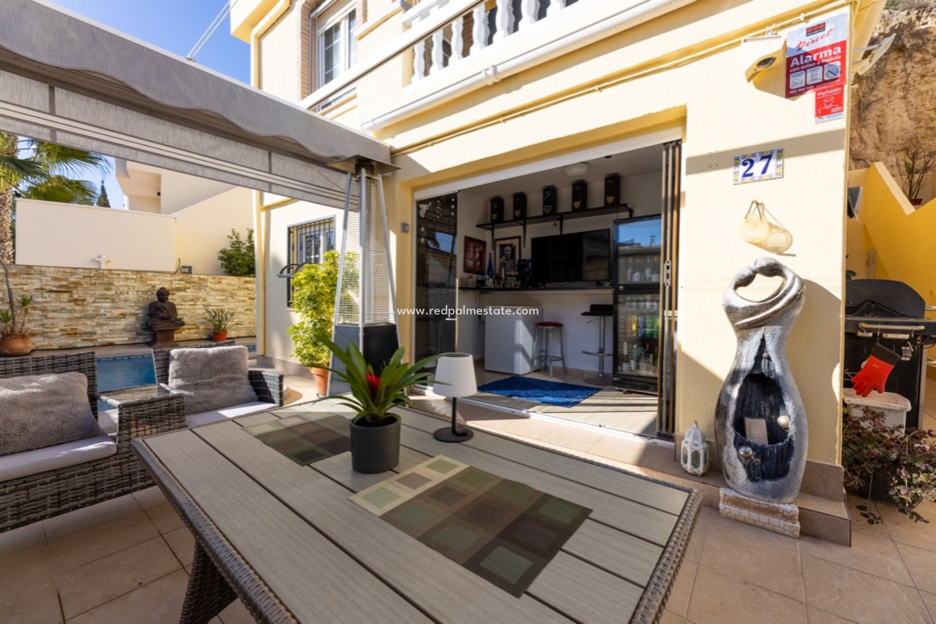 Resale - Villa -
Orihuela Costa - Las Ramblas