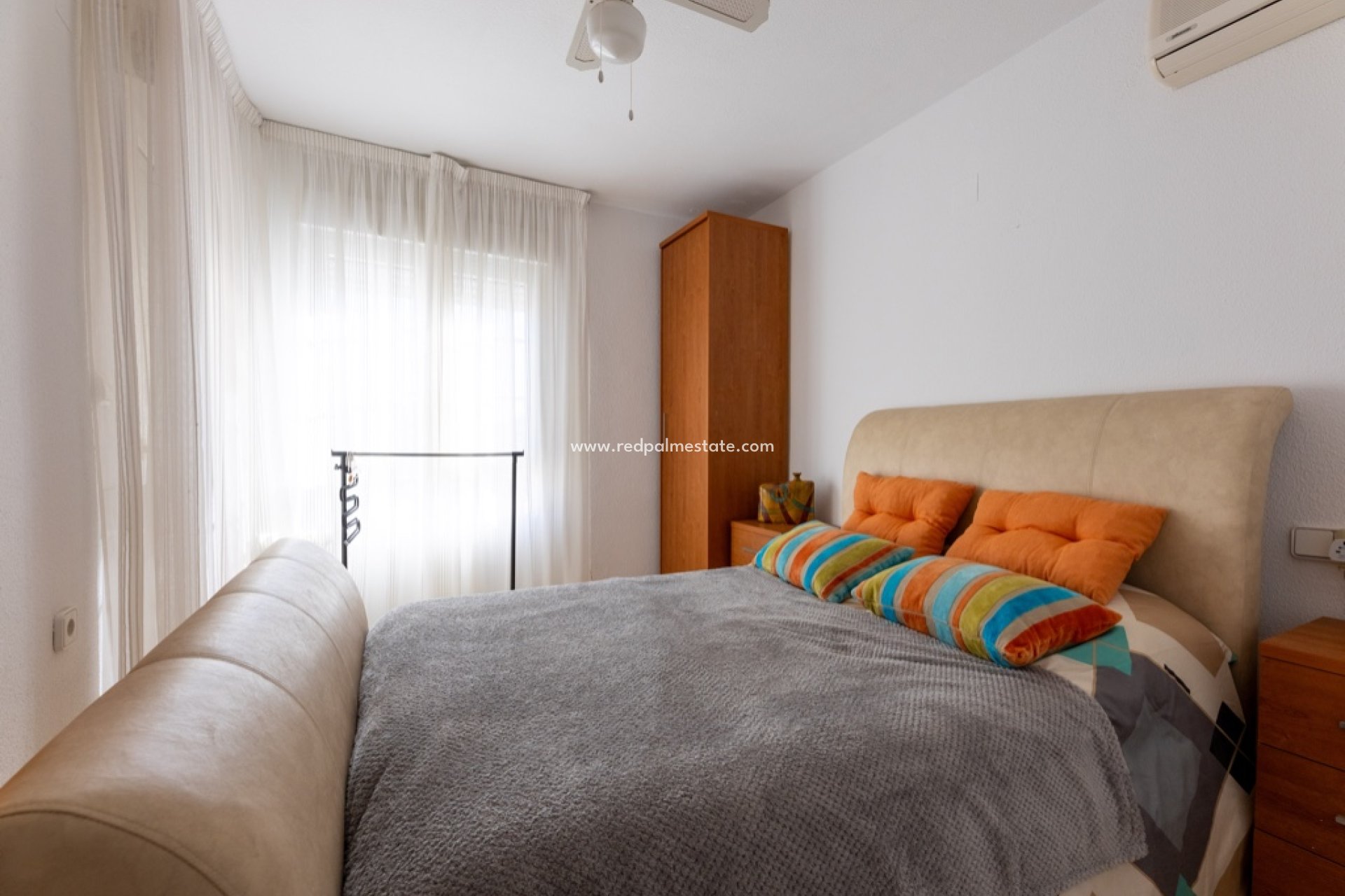 Resale - Villa -
Orihuela Costa - Las Ramblas