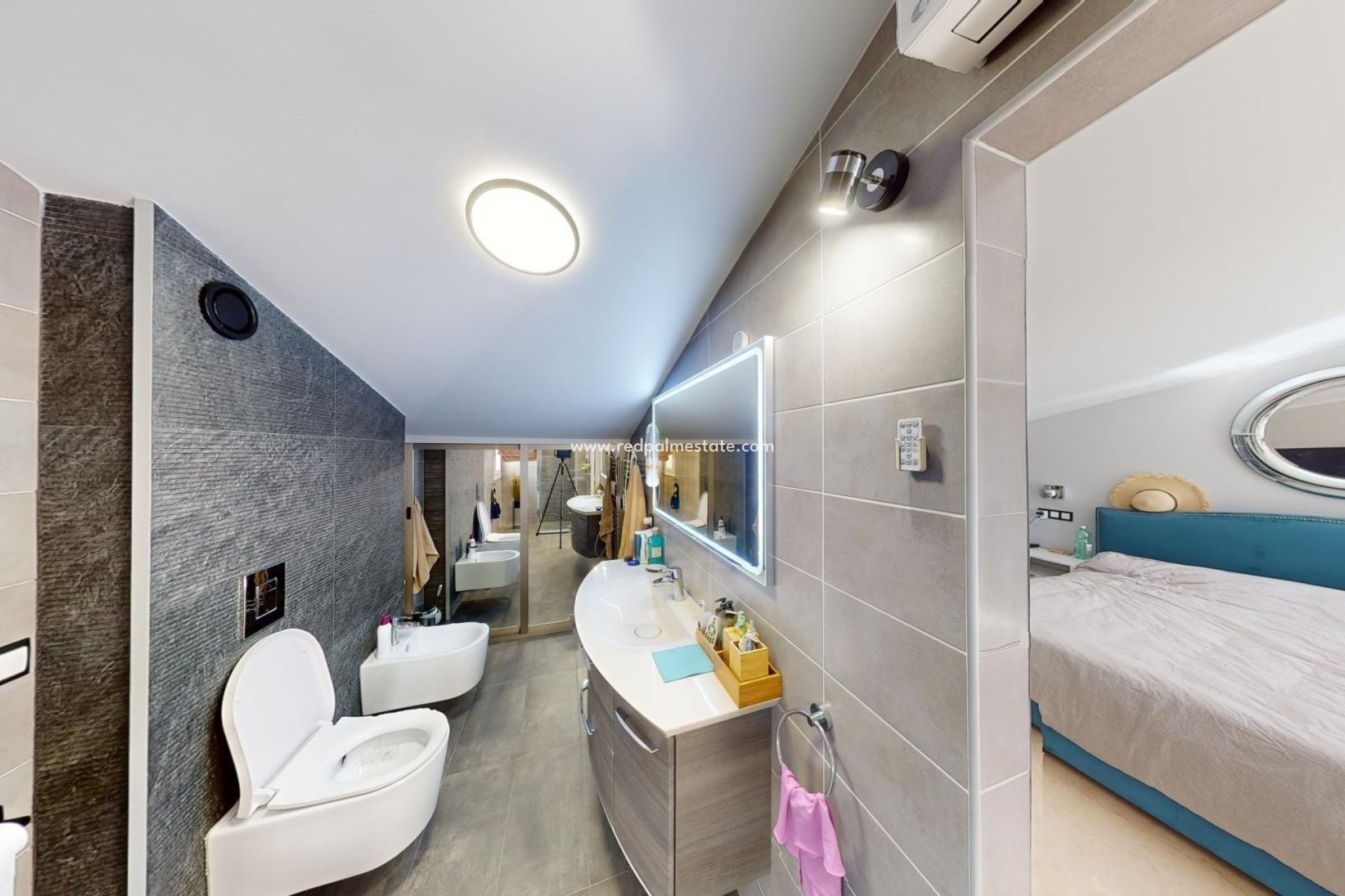 Resale - Villa -
Orihuela Costa - Las Ramblas