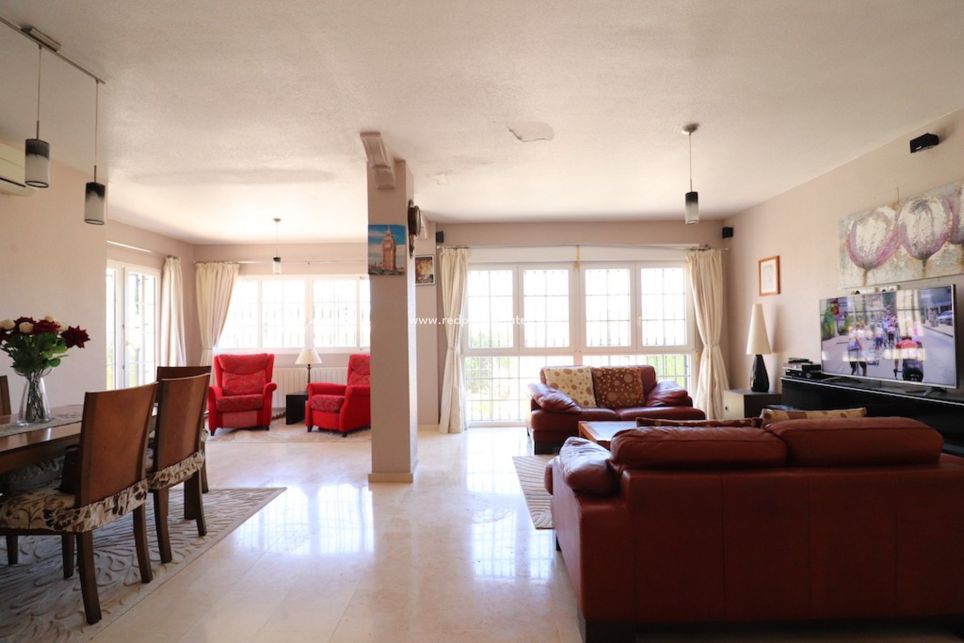 Resale - Villa -
Orihuela Costa - Las Ramblas