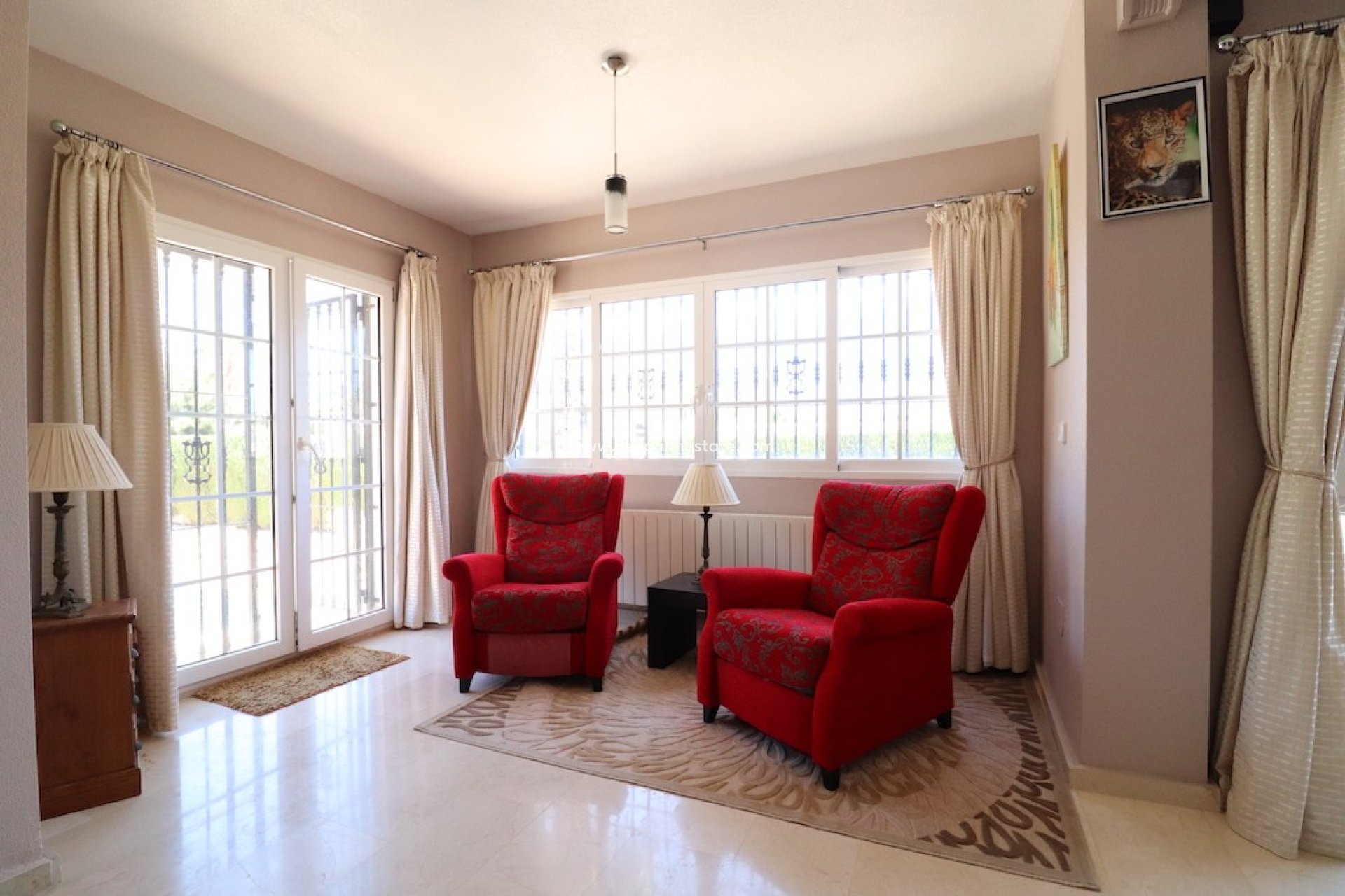 Resale - Villa -
Orihuela Costa - Las Ramblas