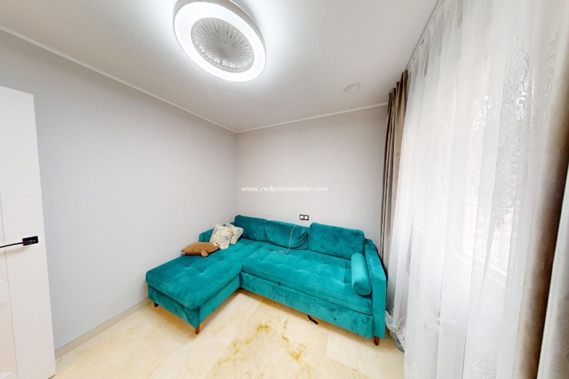 Resale - Villa -
Orihuela Costa - Las Ramblas