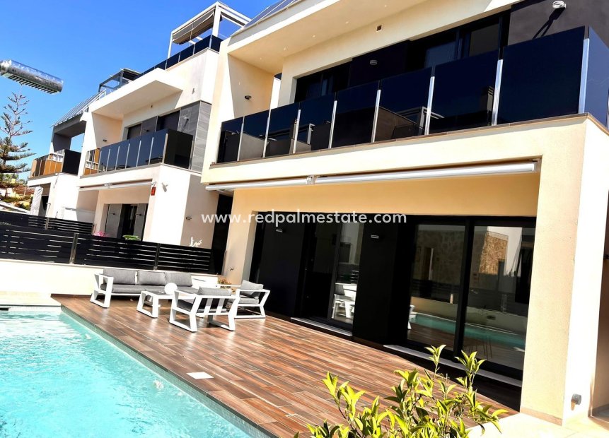 Resale - Villa -
Orihuela Costa - Lomas De Cabo Roig-los Dolses