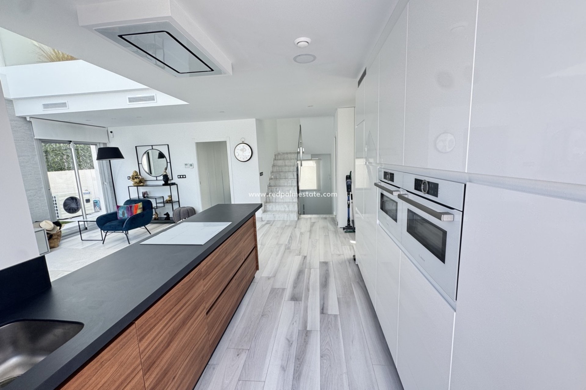 Resale - Villa -
Orihuela Costa - Lomas de Cabo Roig