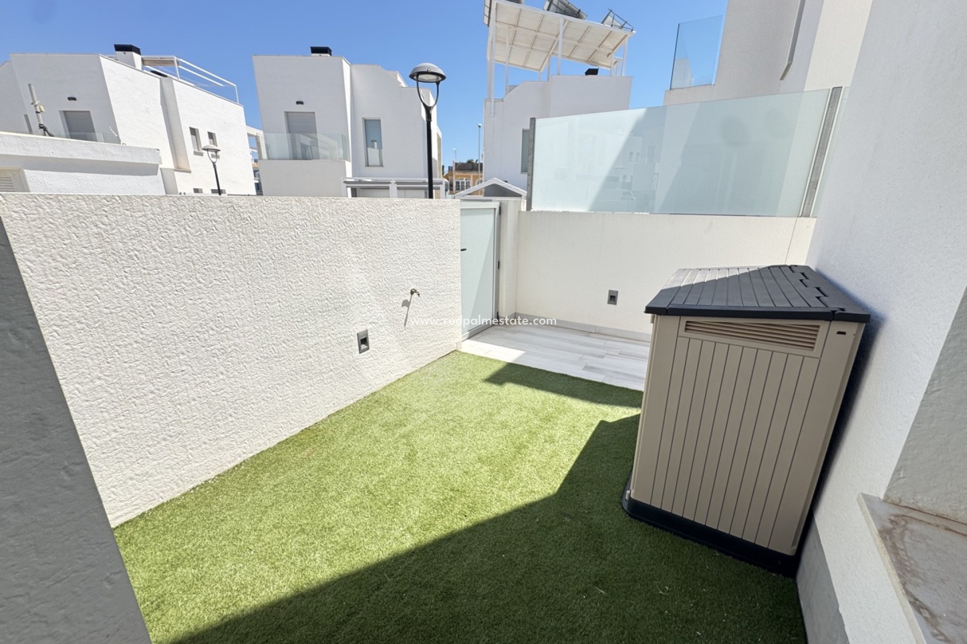 Resale - Villa -
Orihuela Costa - Lomas de Cabo Roig