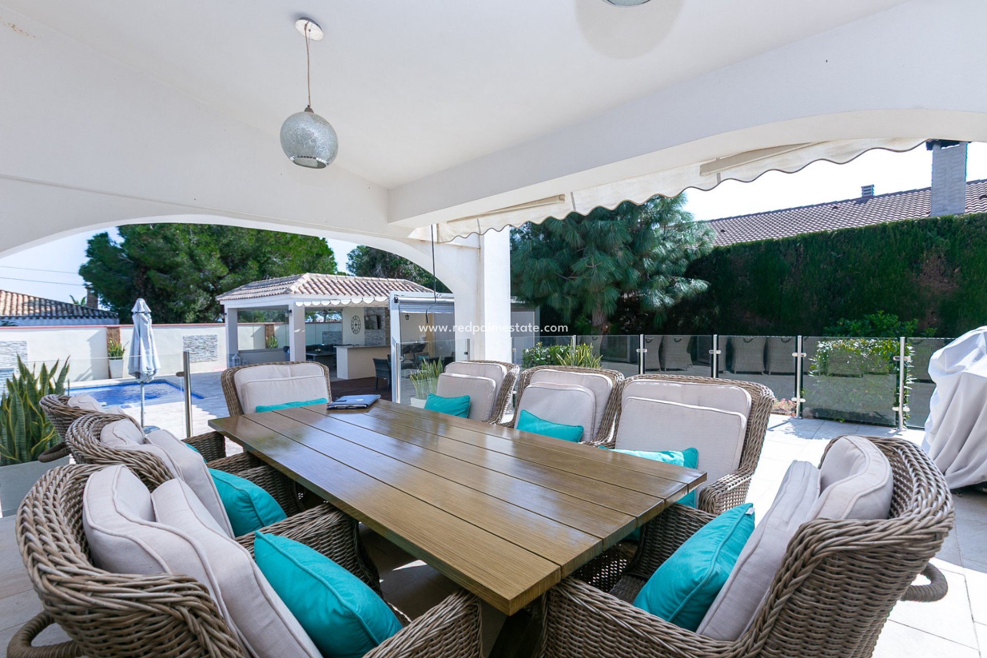 Resale - Villa -
Orihuela Costa - Lomas de Don Juan