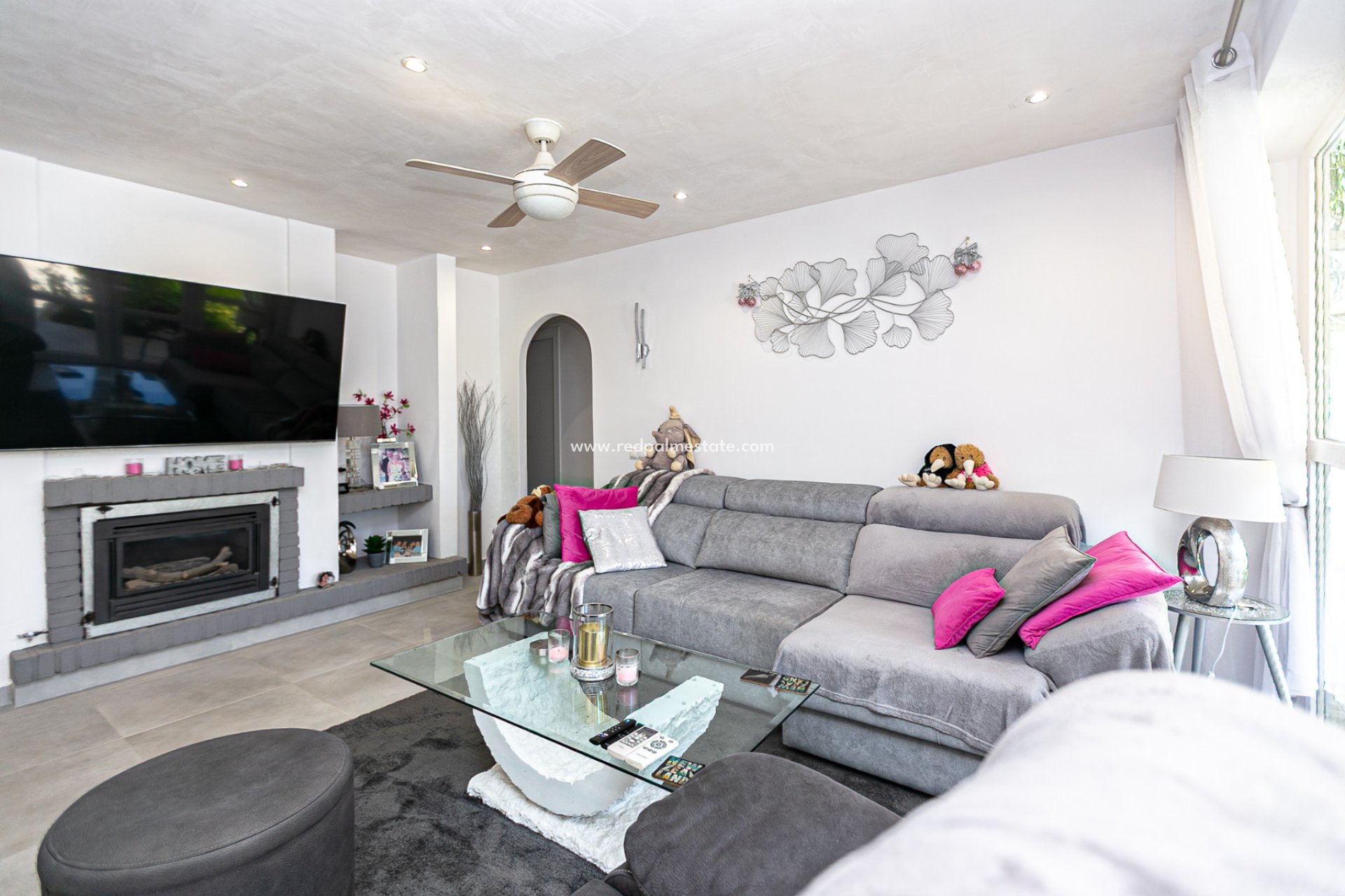 Resale - Villa -
Orihuela Costa - Lomas de Don Juan