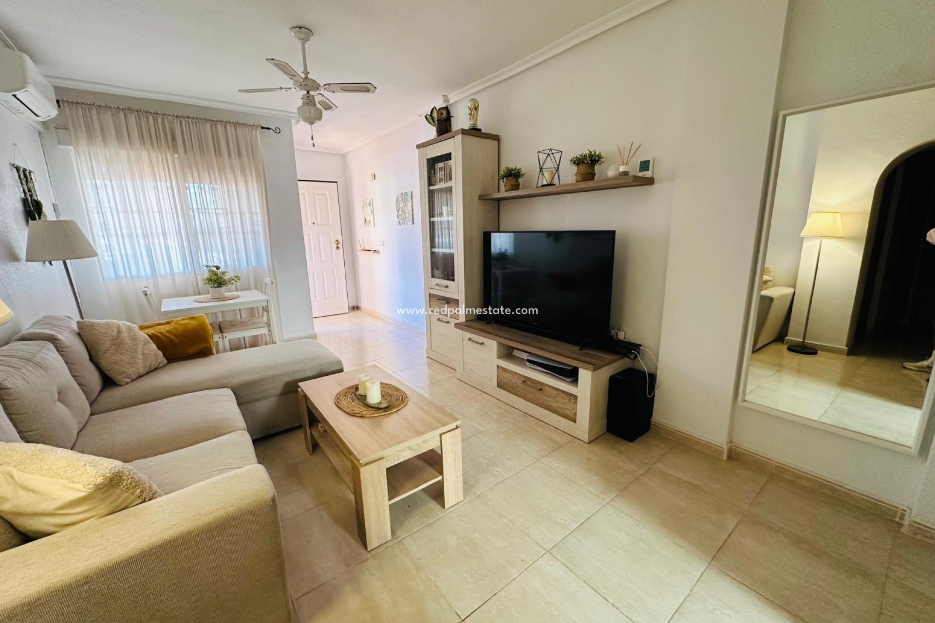 Resale - Villa -
Orihuela Costa - Los altos