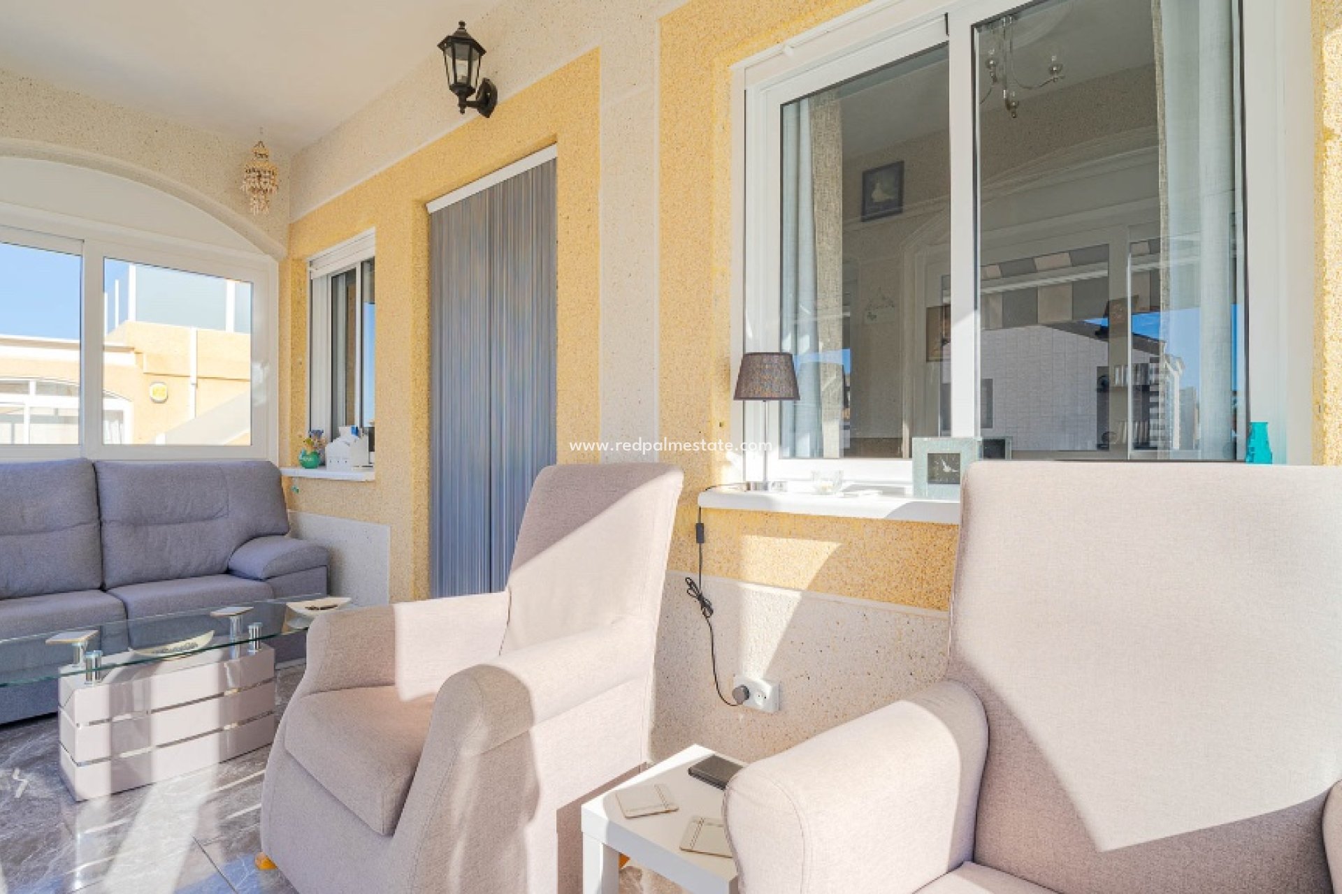 Resale - Villa -
Orihuela Costa - Los Altos