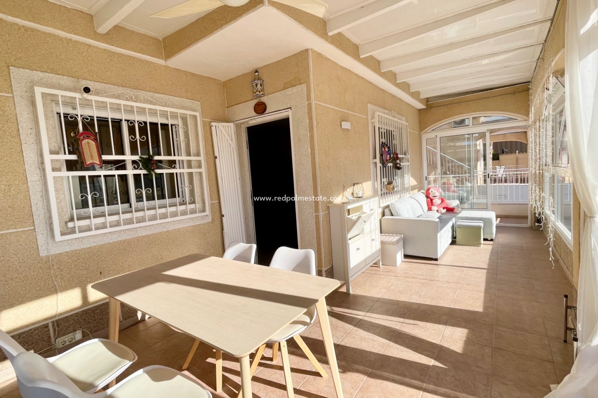 Resale - Villa -
Orihuela Costa - Los Altos