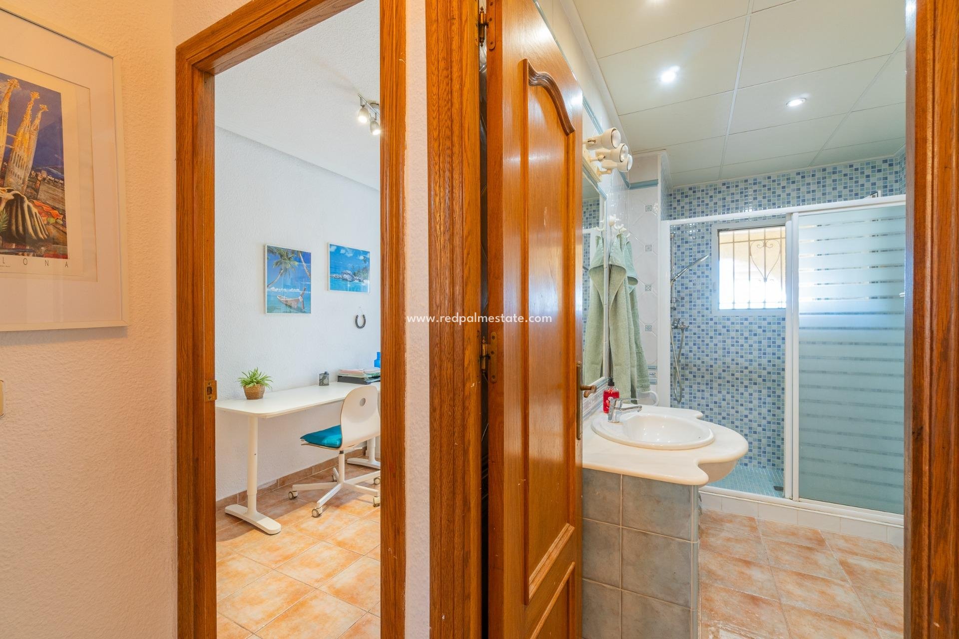 Resale - Villa -
Orihuela Costa - Los balcones