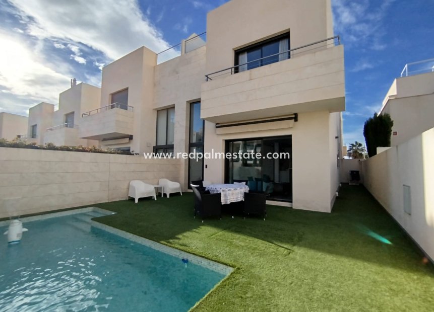 Resale - Villa -
Orihuela Costa - Los Dolses