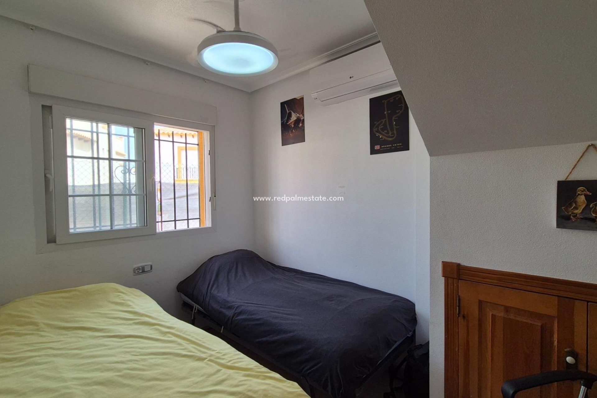 Resale - Villa -
Orihuela Costa - Los Dolses