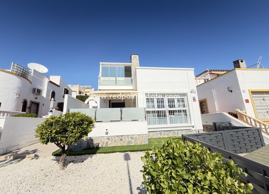 Resale - Villa -
Orihuela Costa - Los Dolses