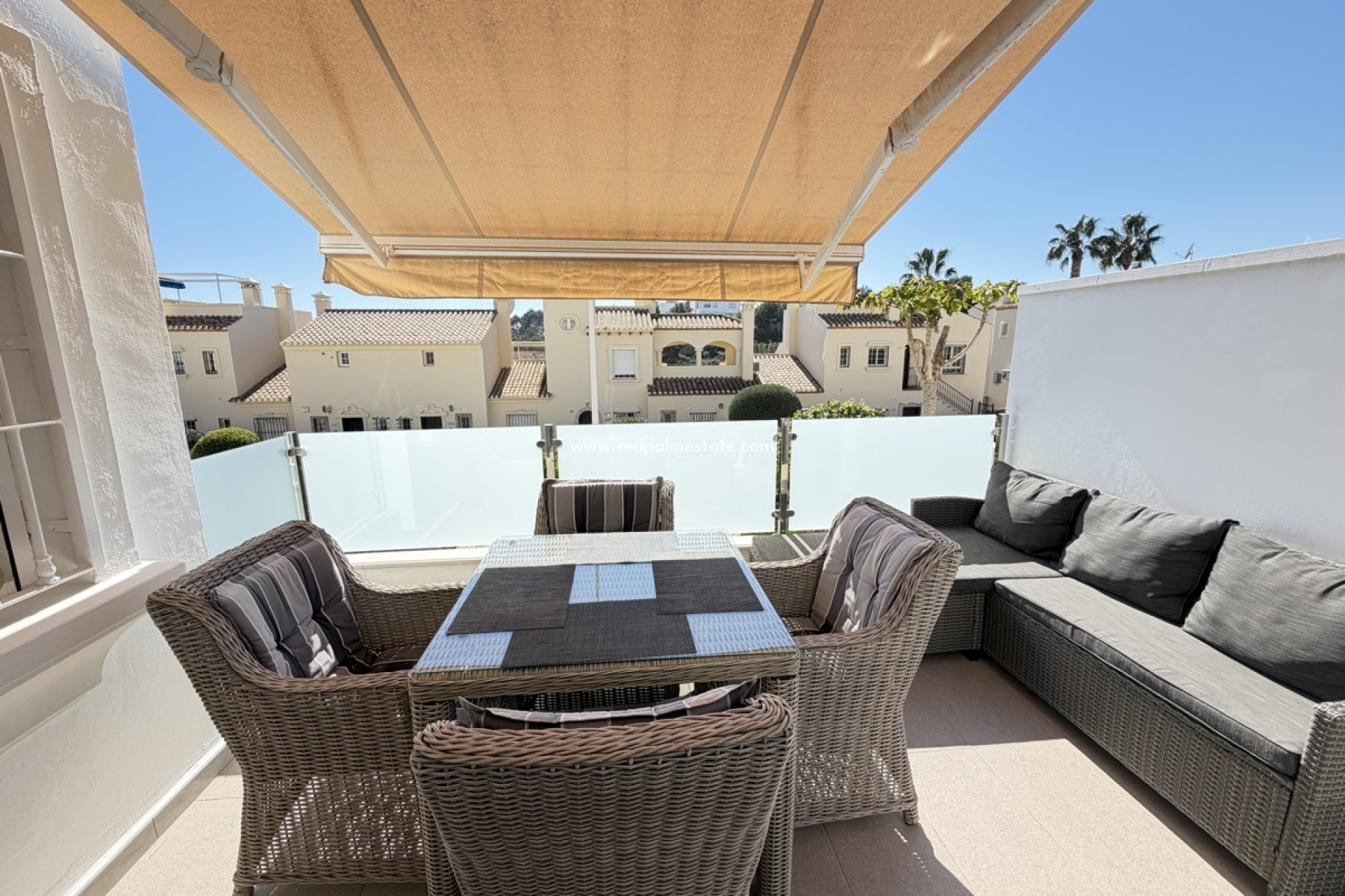 Resale - Villa -
Orihuela Costa - Los Dolses