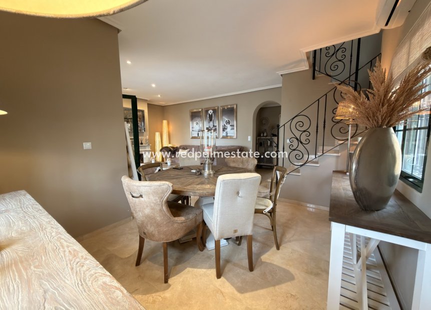 Resale - Villa -
Orihuela Costa - Los Doses